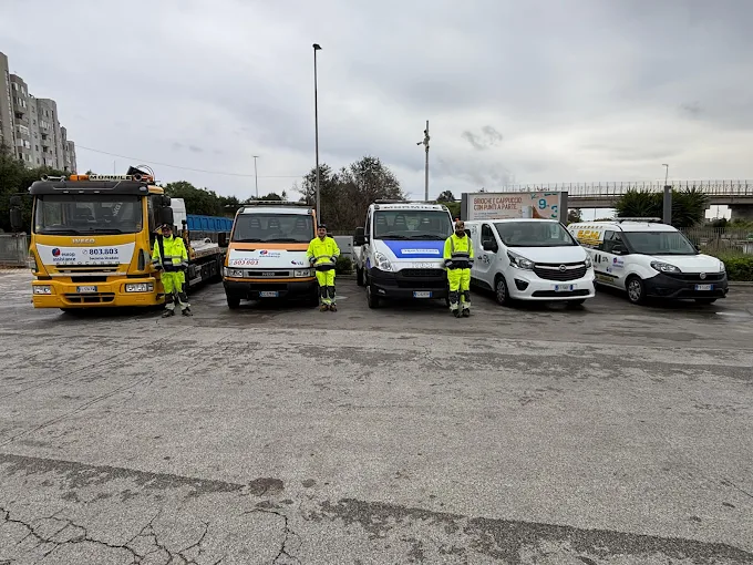 Flotta G.C.M. Soccorso Stradale: carri attrezzi e operatori
